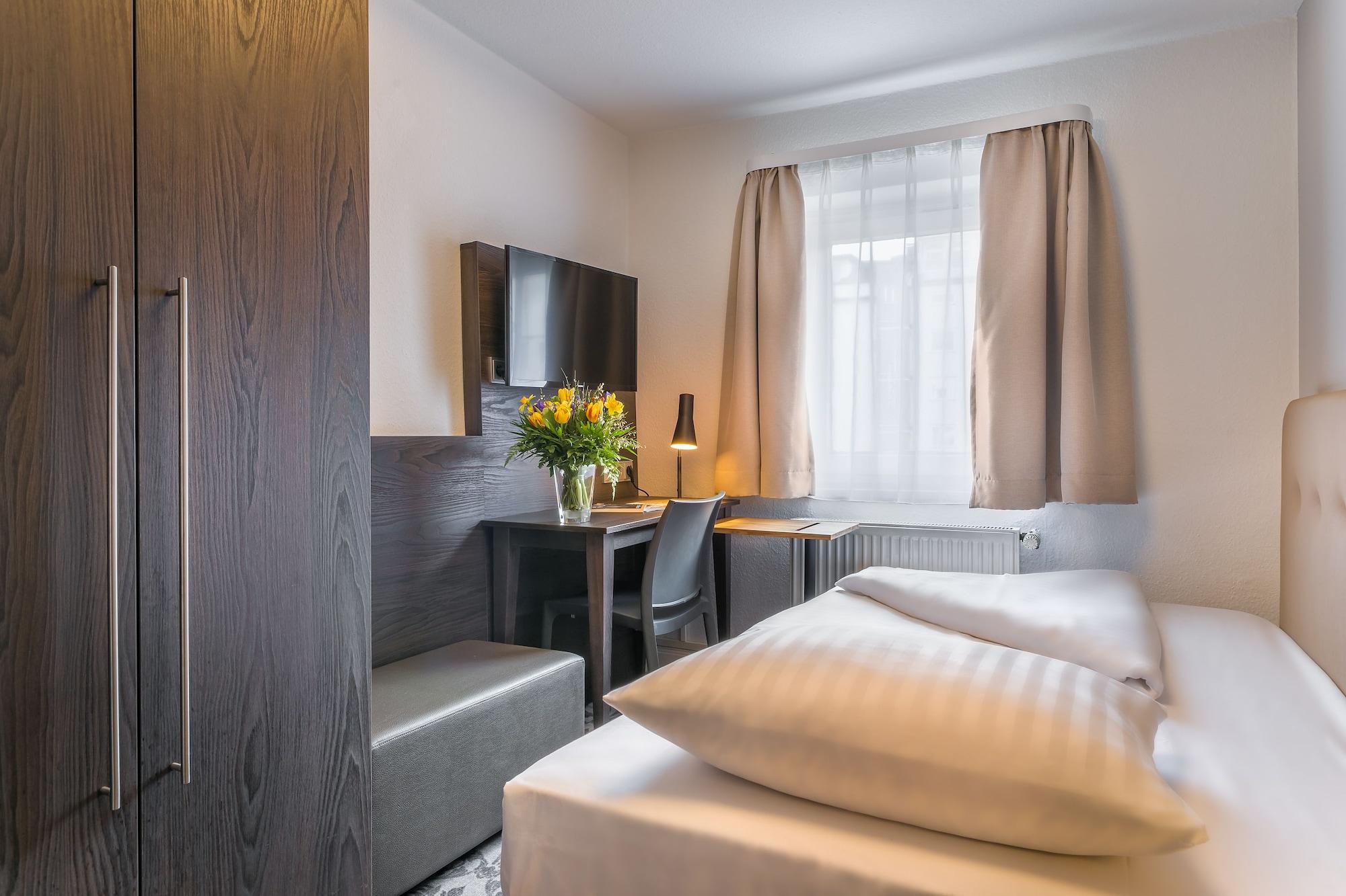 Signature Hotel Astoria Hamburg Luaran gambar