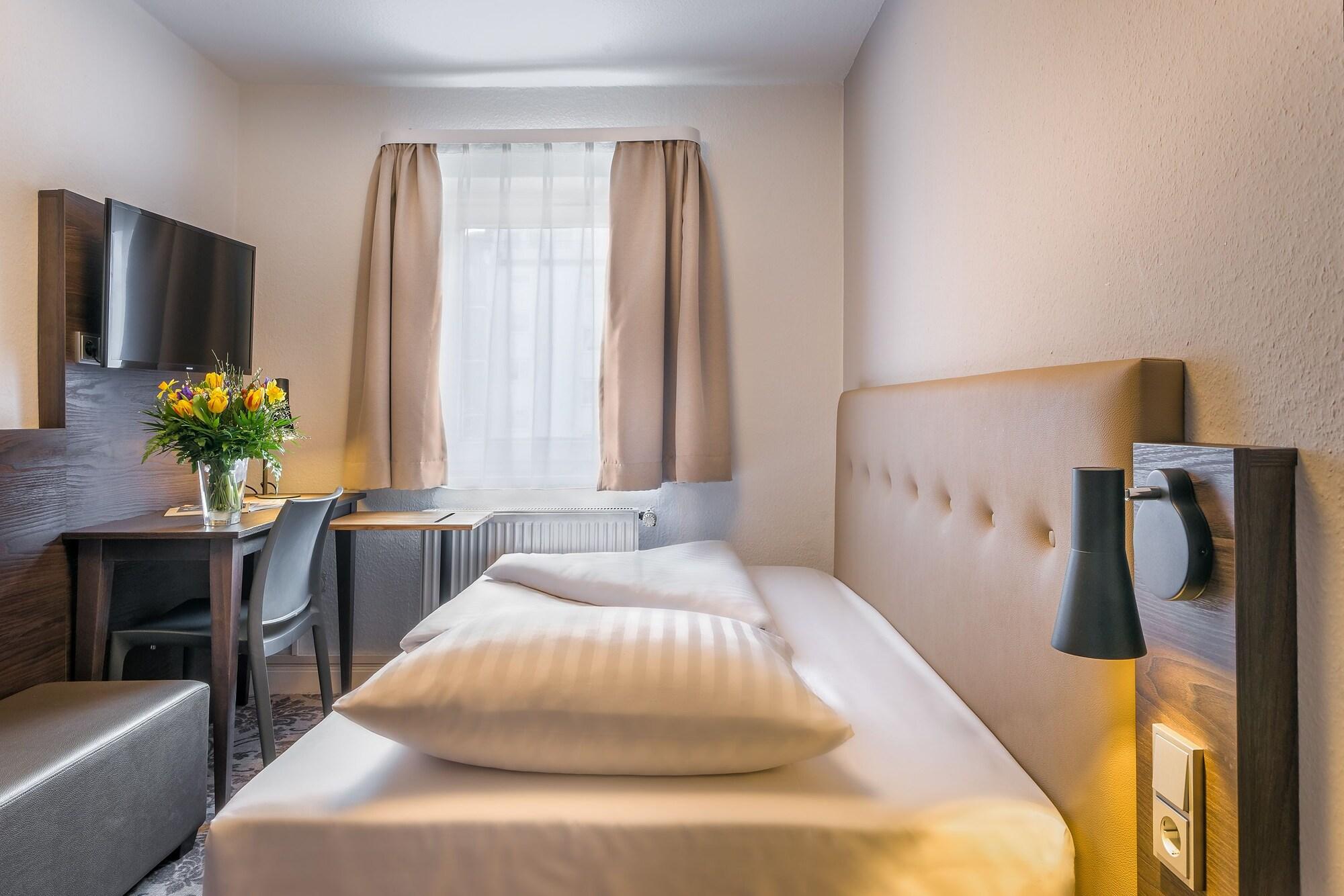 Signature Hotel Astoria Hamburg Luaran gambar