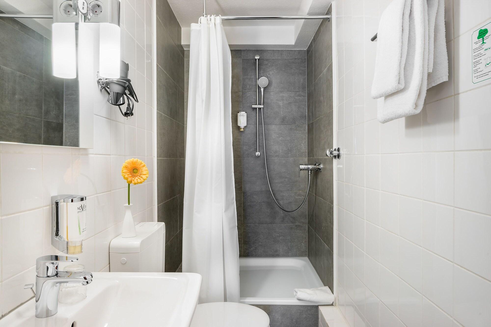Signature Hotel Astoria Hamburg Luaran gambar